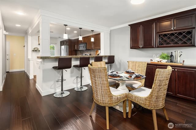 Property photo for 17001 Inglewood Road NE #M211, Kenmore photo 3