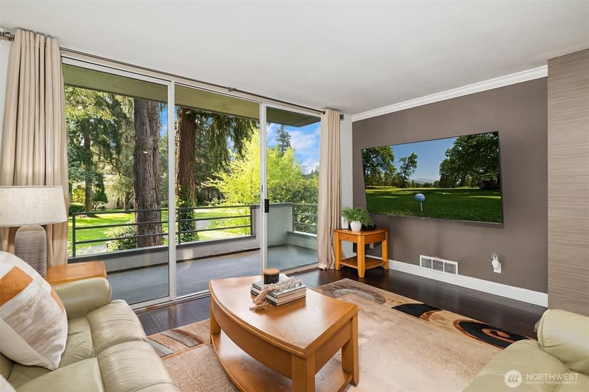 Property photo for 17001 Inglewood Road NE #M211, Kenmore photo 2