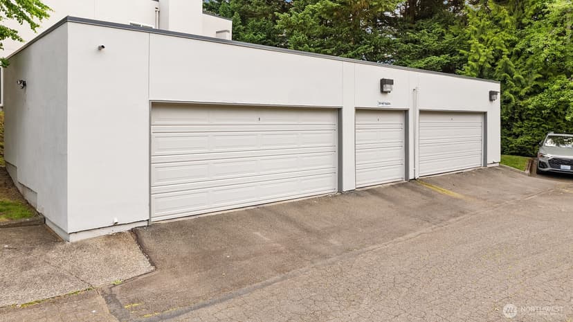 Property photo for 17001 Inglewood Road NE #M211, Kenmore photo 24