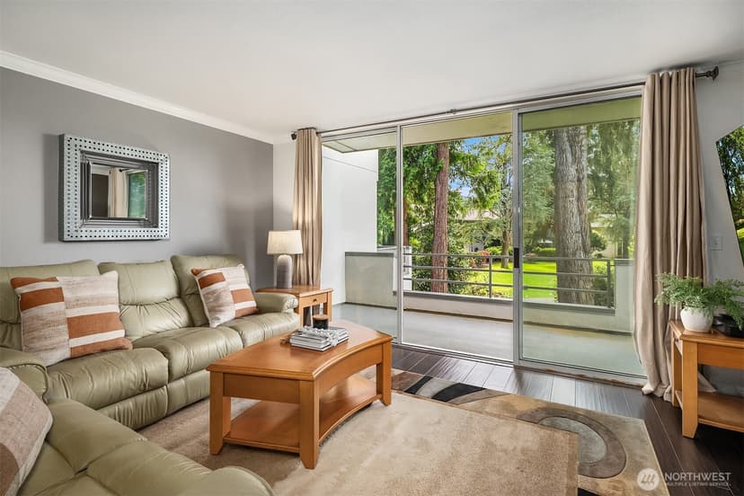 Property photo for 17001 Inglewood Road NE #M211, Kenmore photo 8