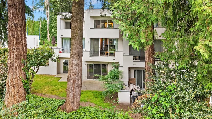 Property photo for 17001 Inglewood Road NE #M211, Kenmore photo 23
