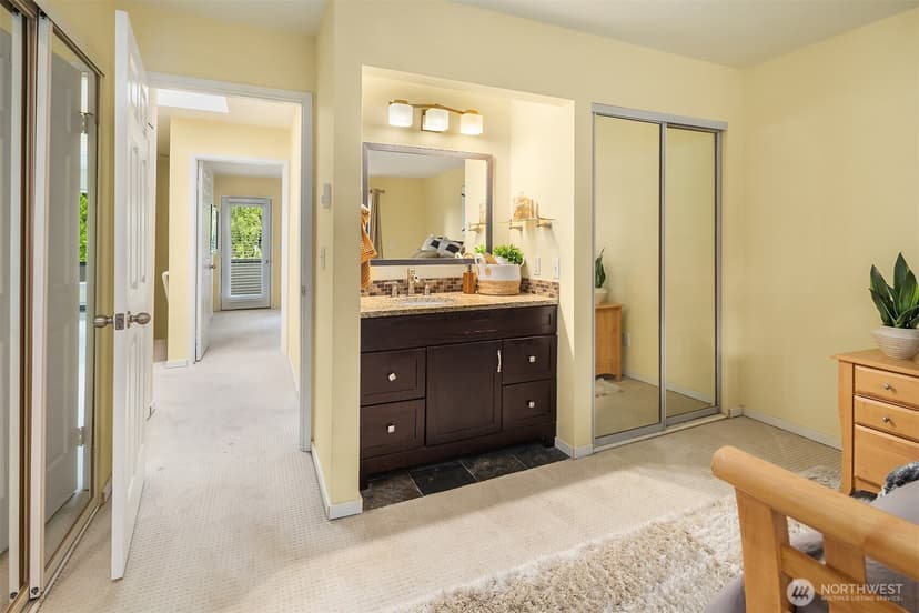 Property photo for 17001 Inglewood Road NE #M211, Kenmore photo 15