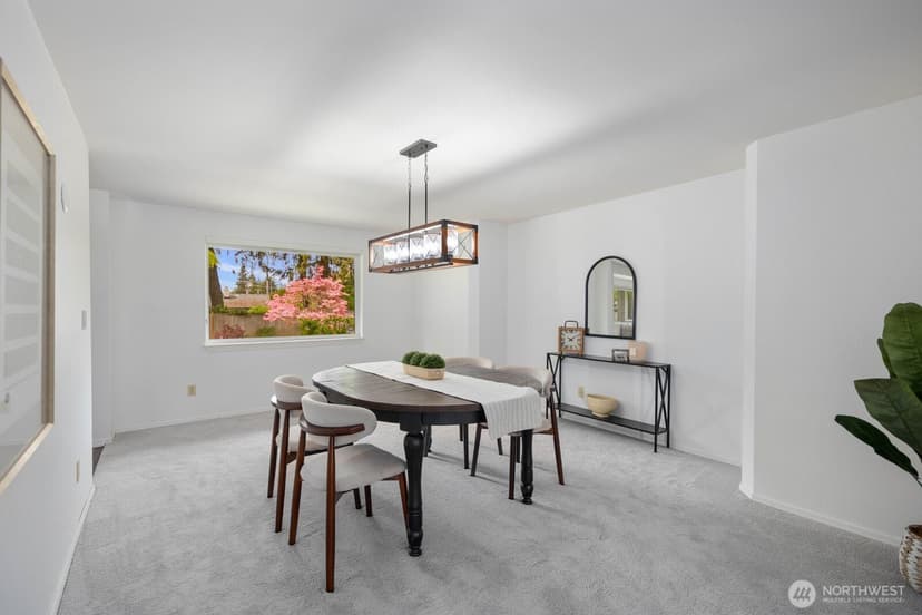 Property photo for 5607 117th Street SW, Lakewood photo 14