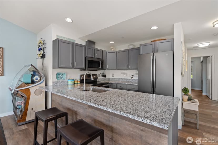 Property photo for 808 W Manson Highway #B303, Chelan photo 5