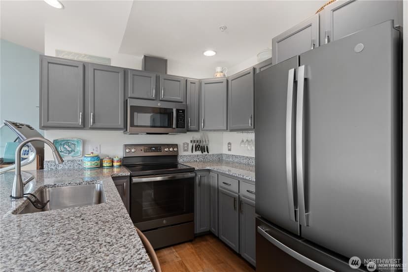 Property photo for 808 W Manson Highway #B303, Chelan photo 6