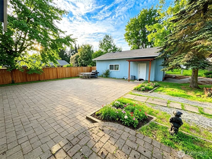 Property photo for 1836 NE 16th Street, Renton photo 22