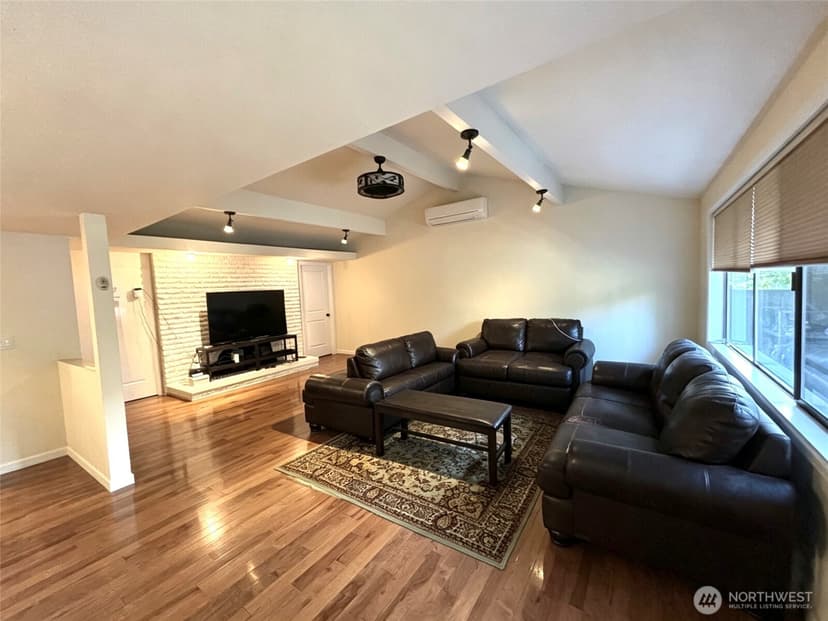 Property photo for 1836 NE 16th Street, Renton photo 8