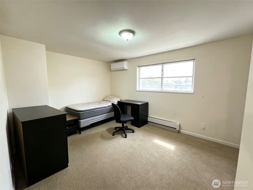 Property photo for 1836 NE 16th Street, Renton photo 13