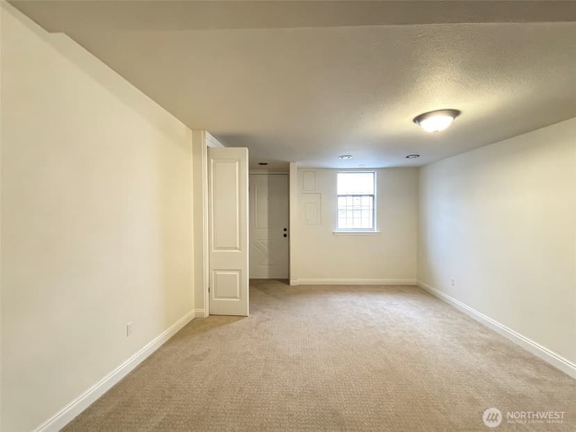 Property photo for 1836 NE 16th Street, Renton photo 16