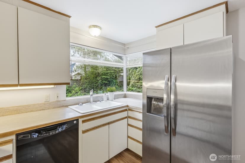 Property photo for 3822 Shelby Road #B, Lynnwood photo 13
