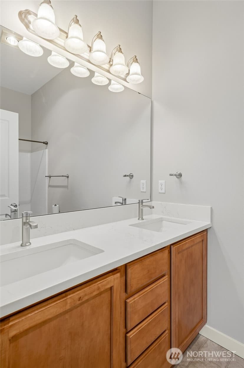 Property photo for 1855 Trossachs Boulevard SE #2006, Sammamish photo 19