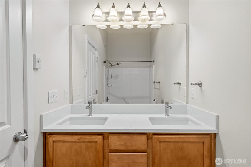 Property photo for 1855 Trossachs Boulevard SE #2006, Sammamish photo 18