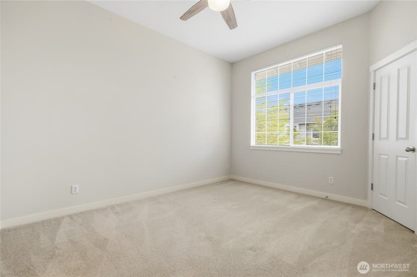 Property photo for 1855 Trossachs Boulevard SE #2006, Sammamish photo 14