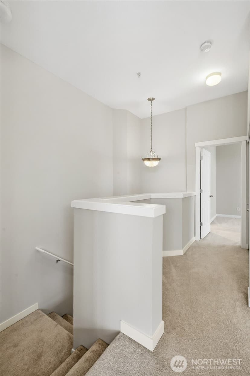 Property photo for 1855 Trossachs Boulevard SE #2006, Sammamish photo 12