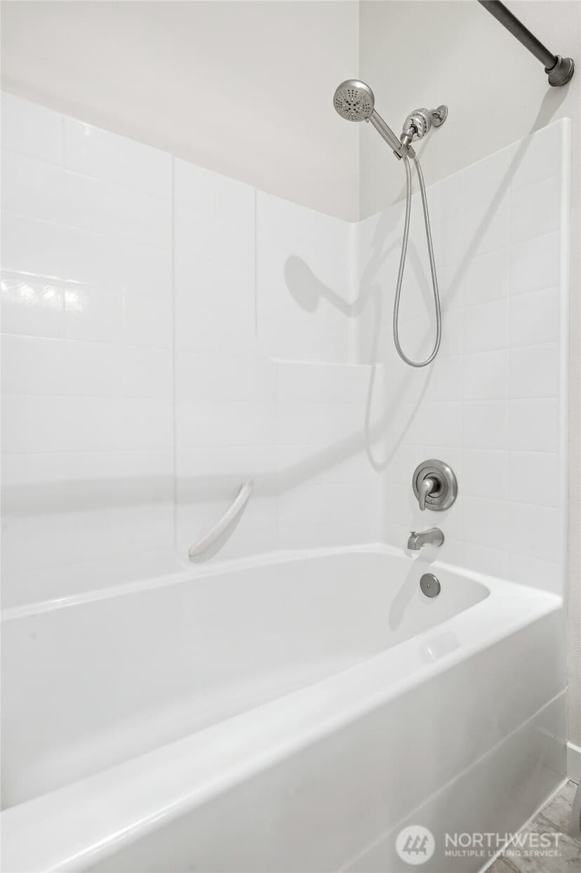 Property photo for 1855 Trossachs Boulevard SE #2006, Sammamish photo 20