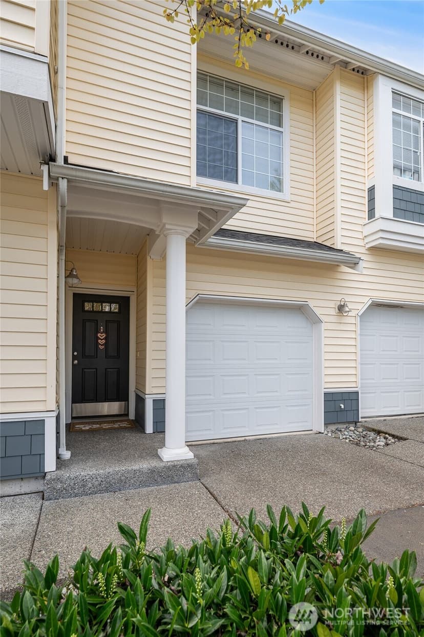 Property photo for 1855 Trossachs Boulevard SE #2006, Sammamish photo 3