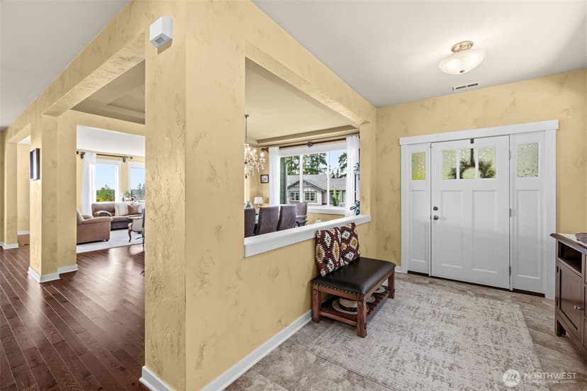 Property photo for 4802 Hunttings Lane, Mukilteo photo 6