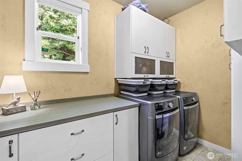 Property photo for 4802 Hunttings Lane, Mukilteo photo 21