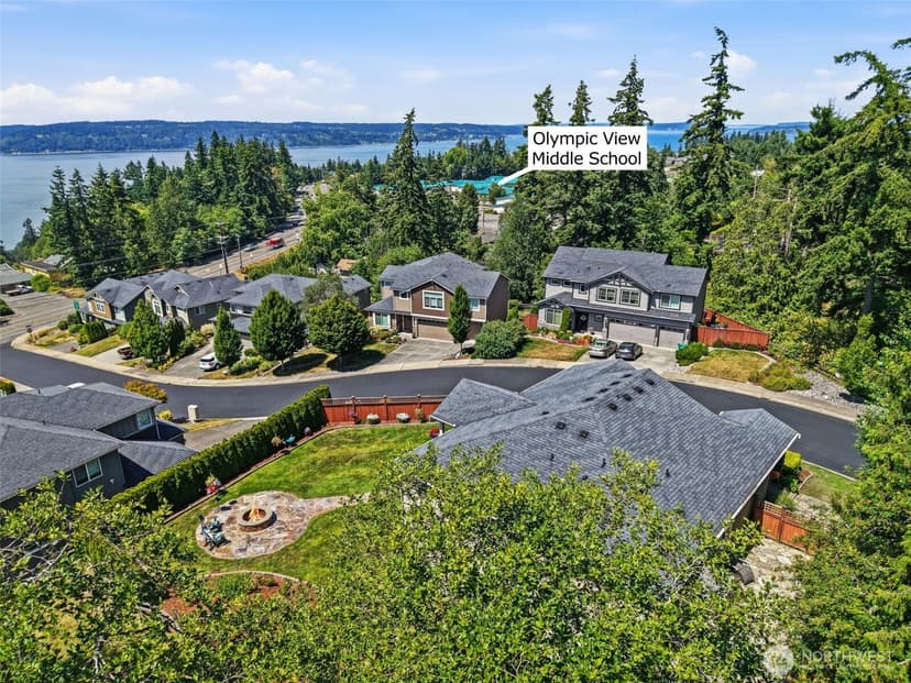 Property photo for 4802 Hunttings Lane, Mukilteo photo 38
