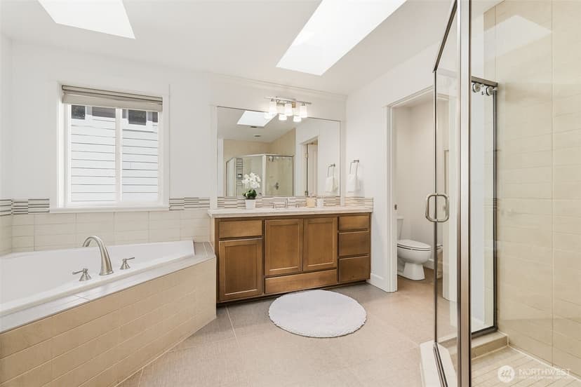 Property photo for 1737 Mt Baker Avenue NE, Renton photo 22