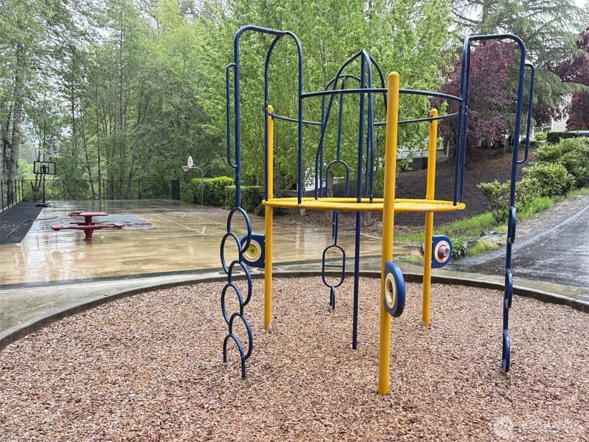 Property photo for 1737 Mt Baker Avenue NE, Renton photo 38
