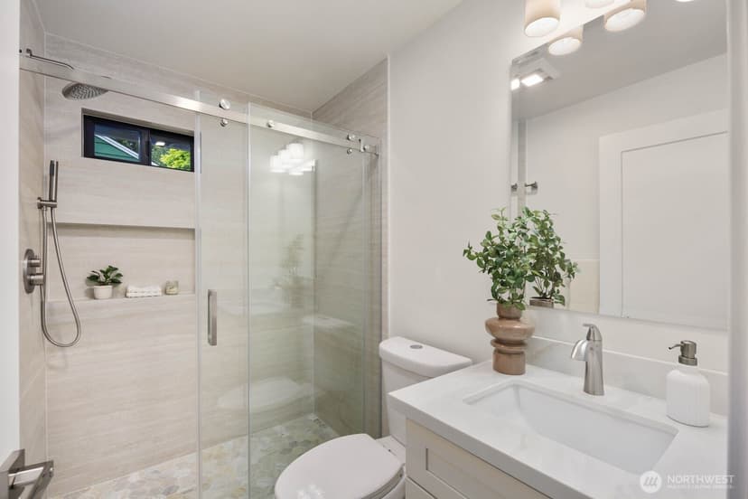 Property photo for 10012 8th Avenue NW, Seattle photo 23