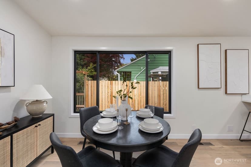 Property photo for 10012 8th Avenue NW, Seattle photo 13