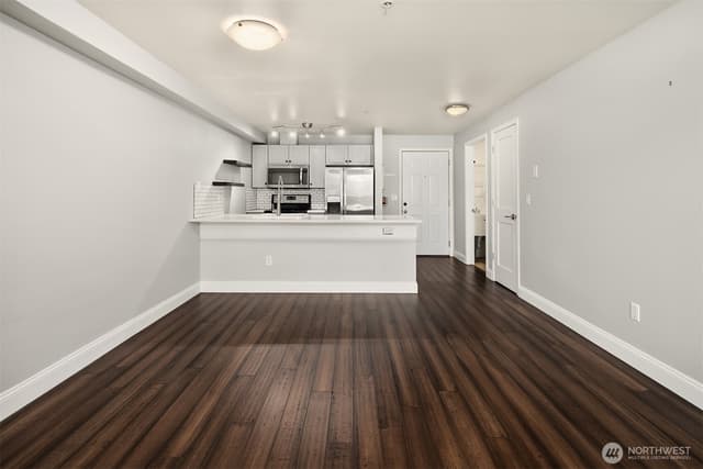 Property photo for 1818 18th Avenue #204, Seattle photo 5