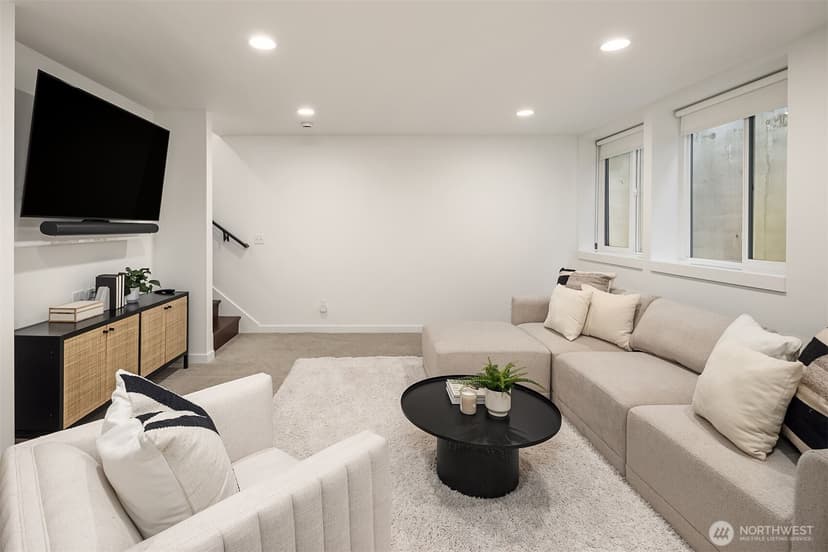 Property photo for 7349 California Avenue SW, Seattle photo 26