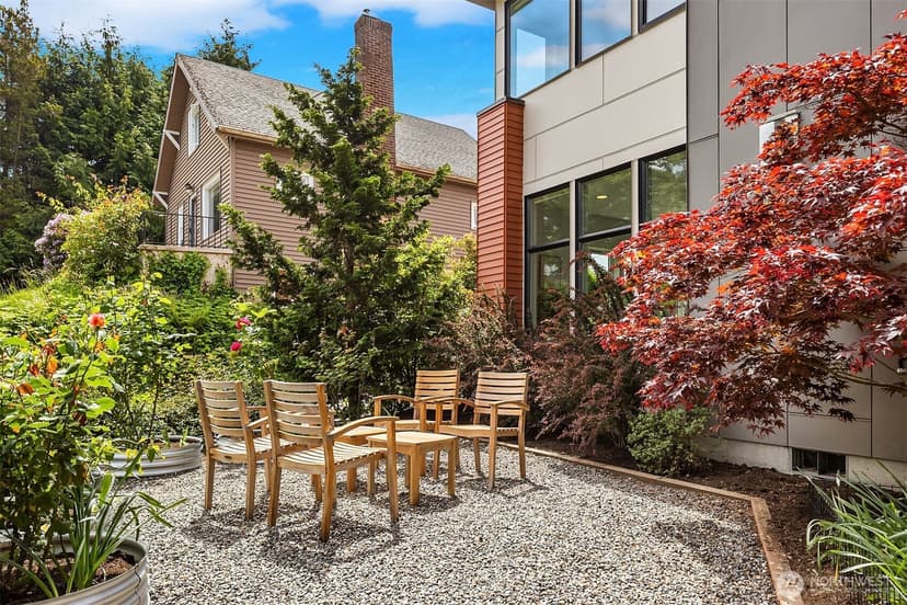 Property photo for 7349 California Avenue SW, Seattle photo 2