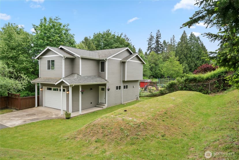 Property photo for 7270 E Grandview Street, Port Orchard photo 3