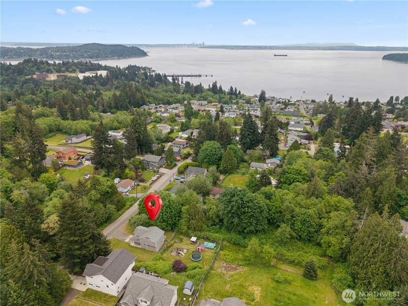 Property photo for 7270 E Grandview Street, Port Orchard photo 37