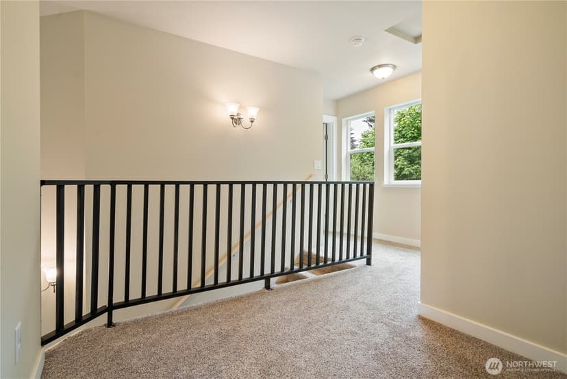 Property photo for 7270 E Grandview Street, Port Orchard photo 21