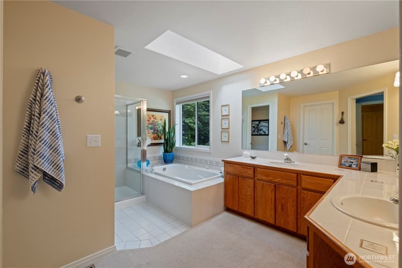 Property photo for 1702 14th Street SW, Puyallup photo 27