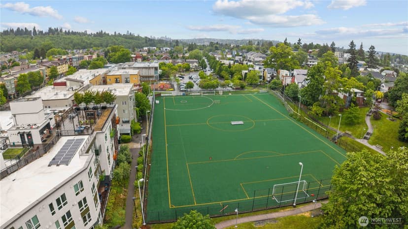 Property photo for 4563 33rd Avenue S, Seattle photo 28