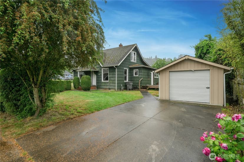 Property photo for 11815 85th Avenue S, Seattle photo 26