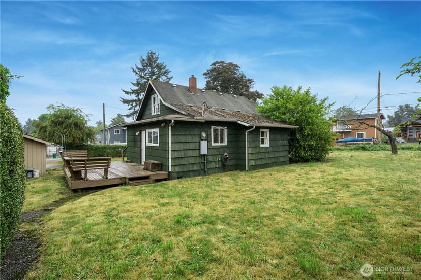 Property photo for 11815 85th Avenue S, Seattle photo 23