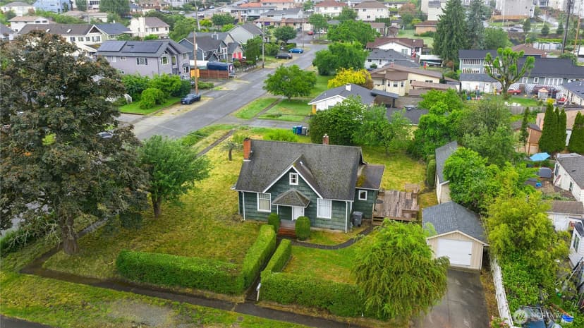 Property photo for 11815 85th Avenue S, Seattle