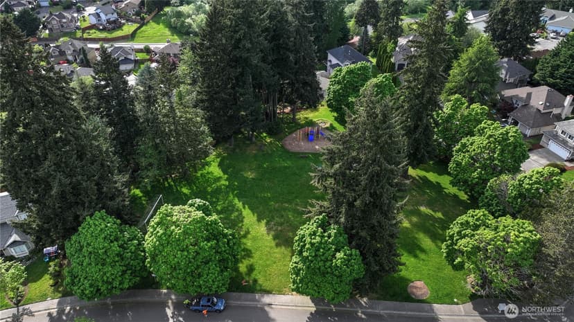 Property photo for 1952 S 371st Pl, Federal Way photo 35