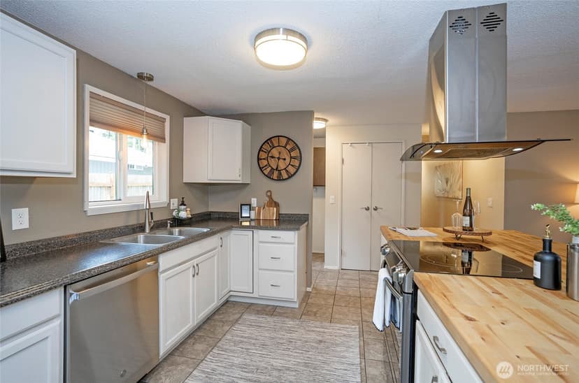 Property photo for 11427 148th Avenue NW, Gig Harbor photo 8