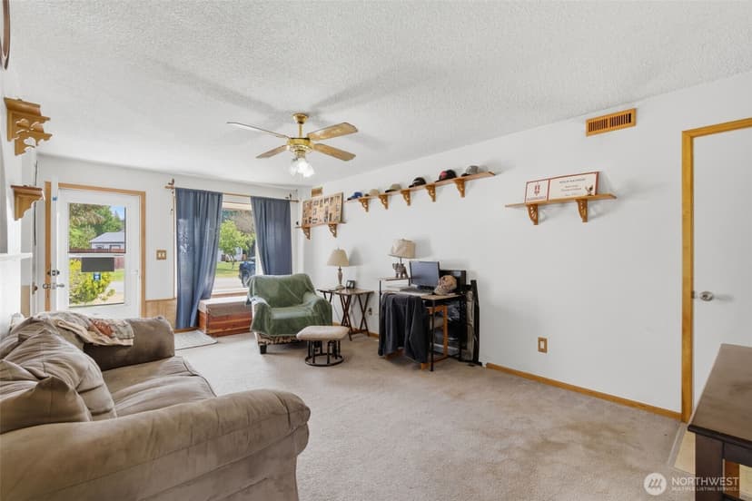 Property photo for 3610 Branson Dr SE, Port Orchard photo 26