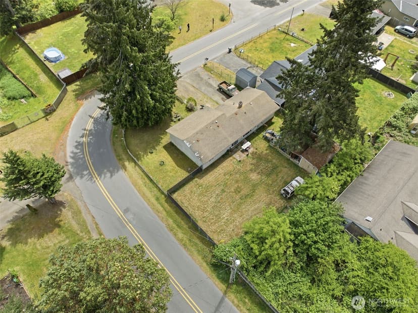 Property photo for 3610 Branson Dr SE, Port Orchard photo 4