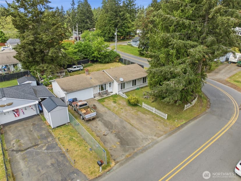 Property photo for 3610 Branson Dr SE, Port Orchard photo 2