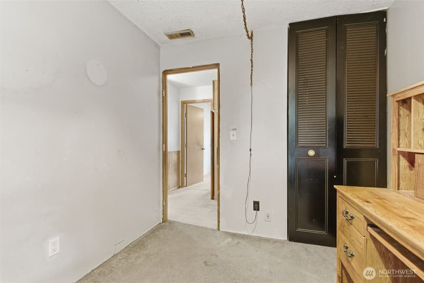 Property photo for 3610 Branson Dr SE, Port Orchard photo 18