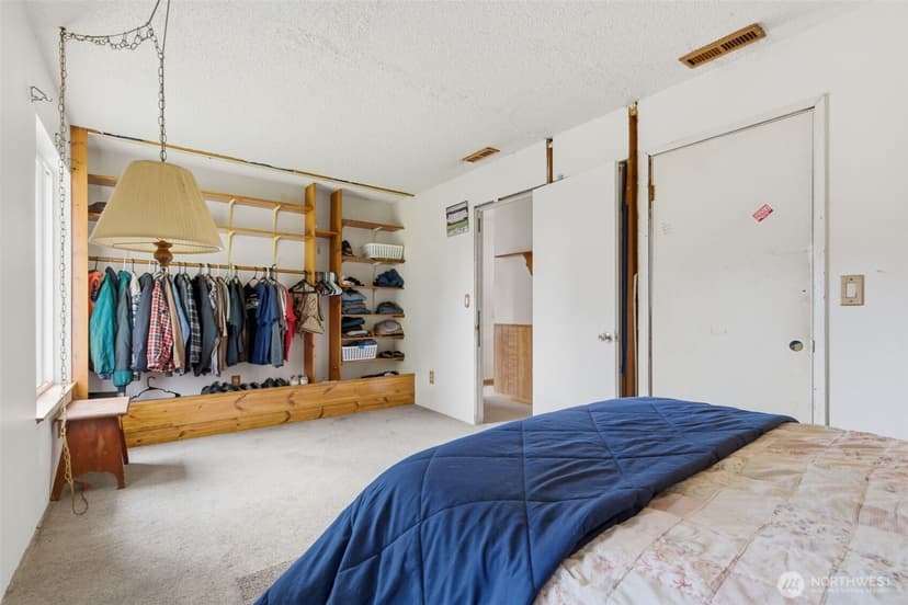 Property photo for 3610 Branson Dr SE, Port Orchard photo 21