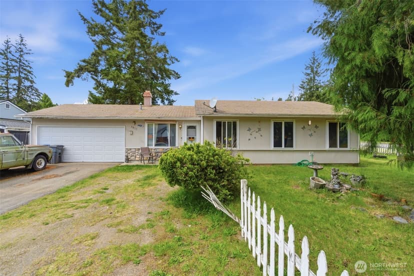 Property photo for 3610 Branson Dr SE, Port Orchard photo 17