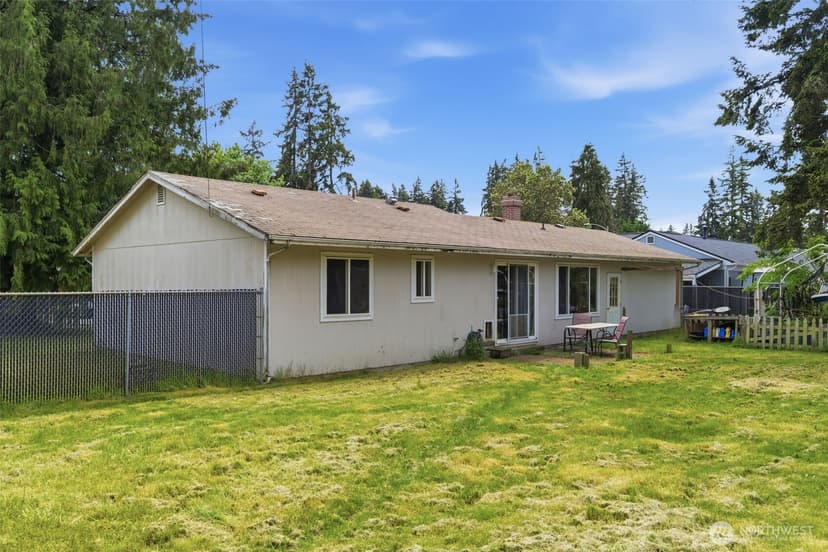 Property photo for 3610 Branson Dr SE, Port Orchard photo 8