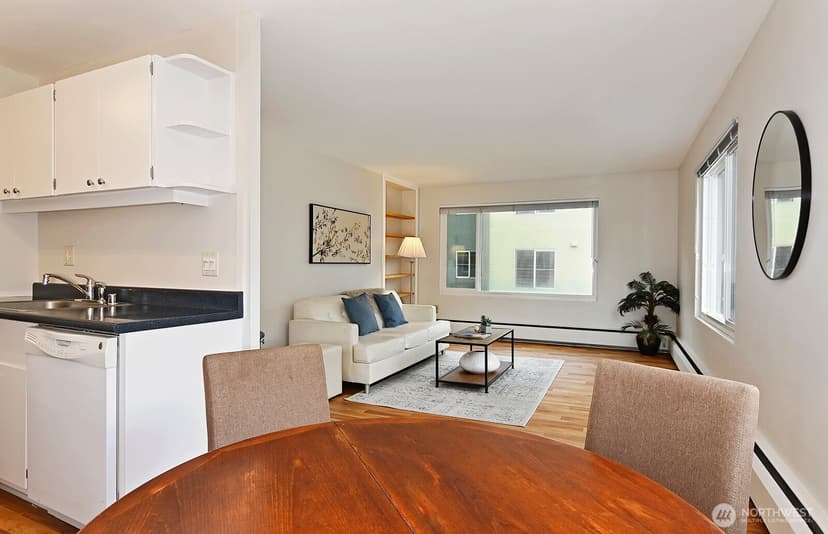 Property photo for 1200 Boylston Avenue #304, Seattle photo 13