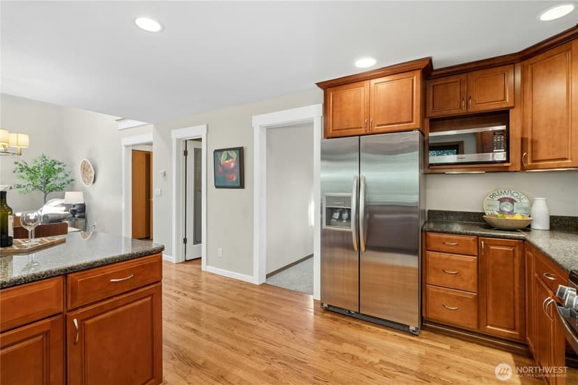 Property photo for 25309 126th Avenue SE, Kent photo 15