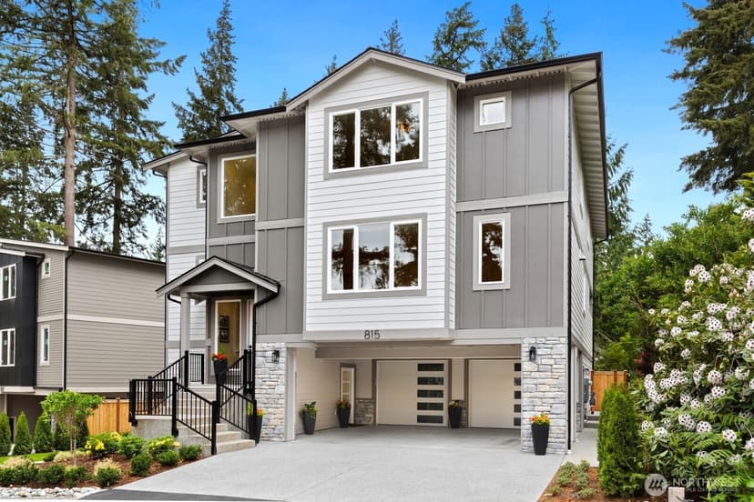Property photo for 815 130th Avenue NE, Bellevue